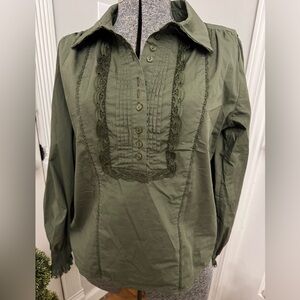 Women’s Avara Olive Green Woven Women's Top with Lace Detail Medium